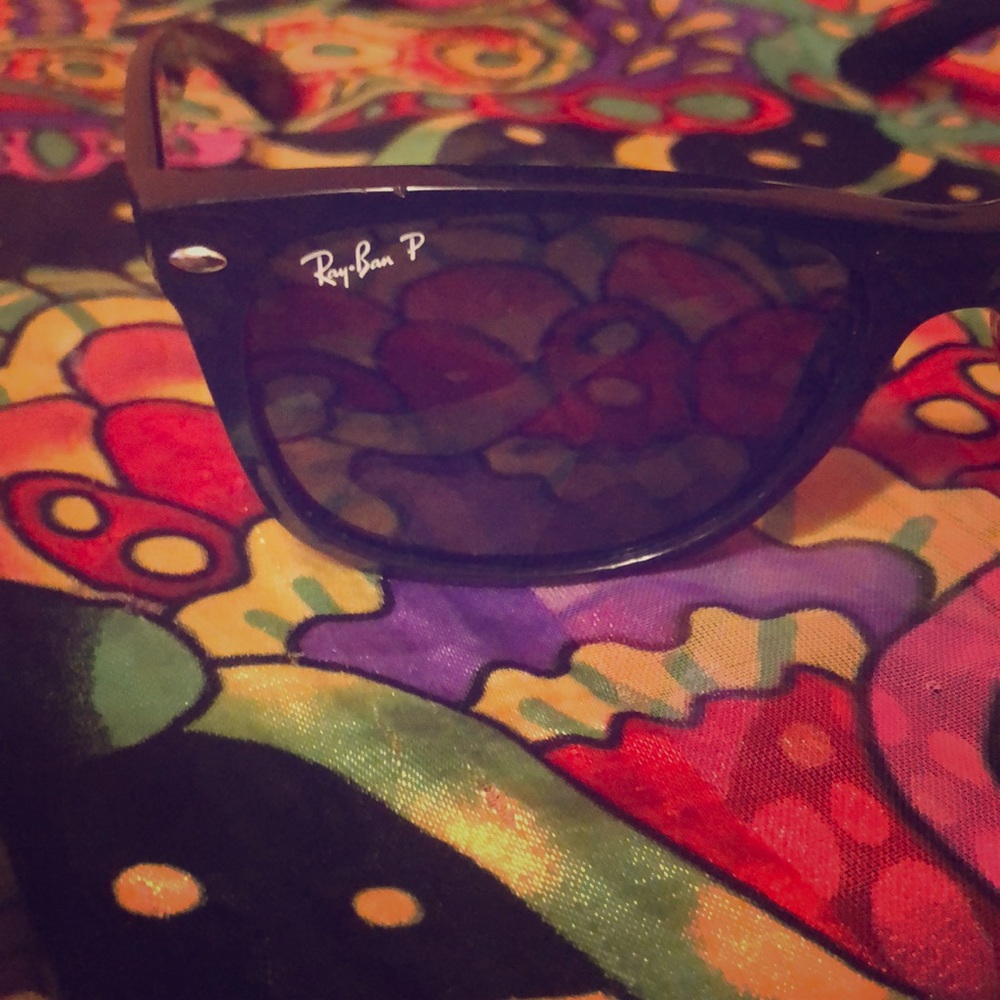 Ray ban